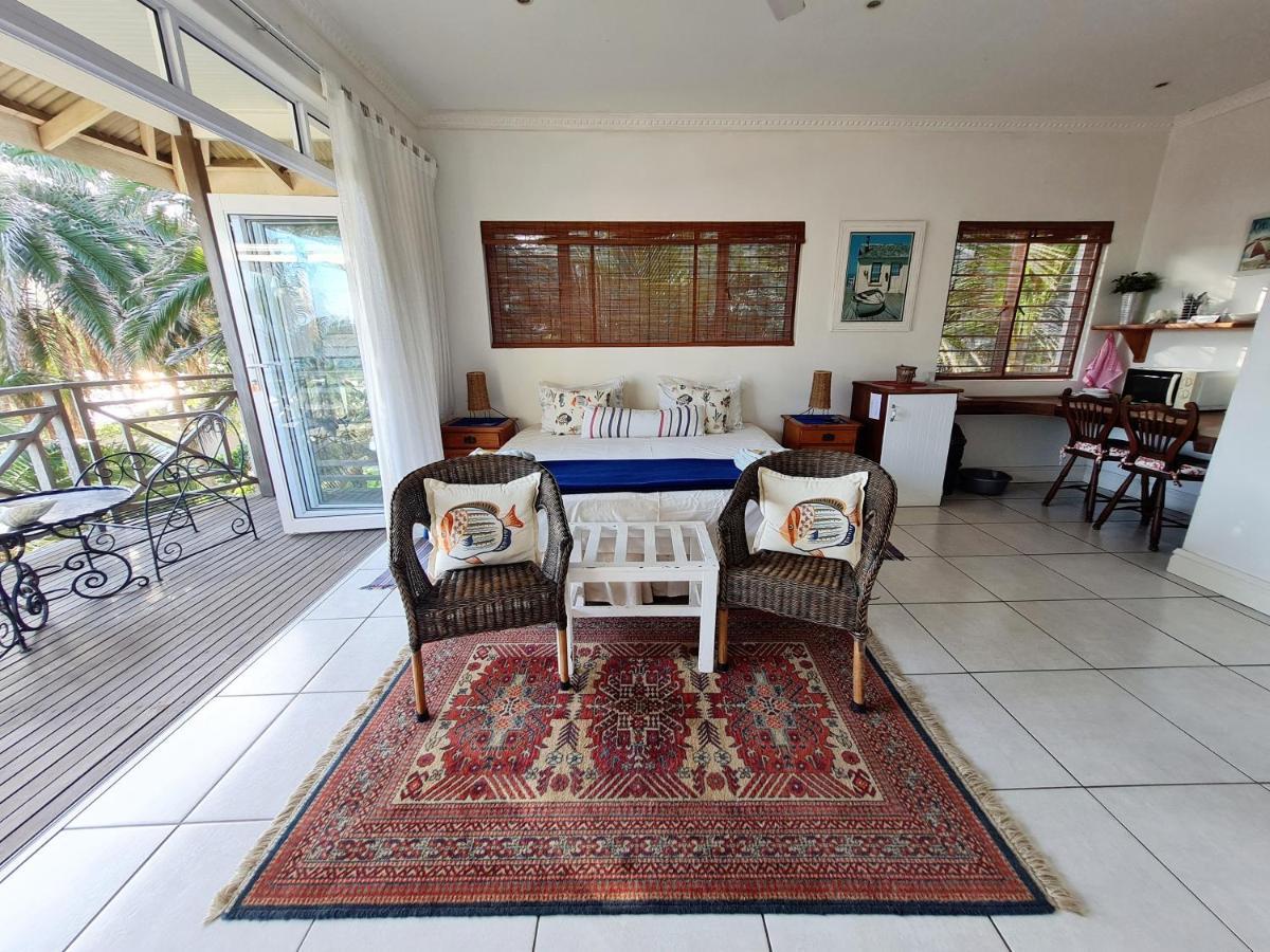 Shaka'S Seat Guesthouse Ballito Exterior photo