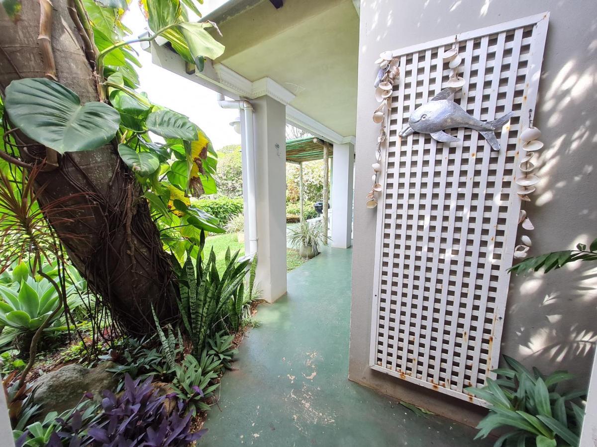 Shaka'S Seat Guesthouse Ballito Exterior photo